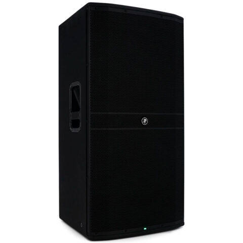 Mackie DRM315 2300W 15" de 3 vías Parlante Activo