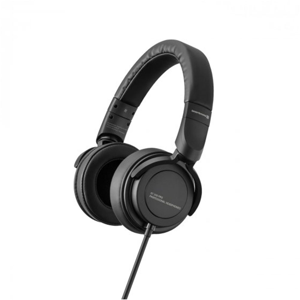 Beyerdynamic-DT-240-PRO-2.jpg